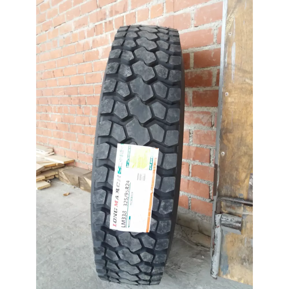 Грузовая шина 325/95 R24 Long March LM-338 22PR в Нижней Салде