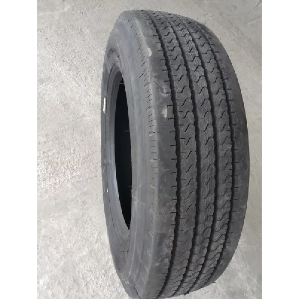 Грузовая шина 255/70 R22,5 Long March LM-120 16PR в Нижней Салде